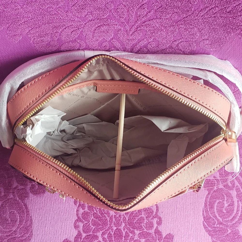 NWT Jet Set Saffiano Leather Crossbody - Picture 9 of 13